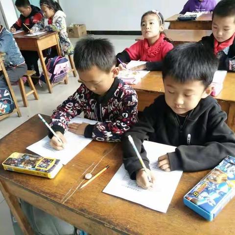 激发学习兴趣，基础能力并重 —— 王土房小学低、中、高段学生比赛活动