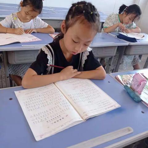 社旗县赊店镇第二小学一（7）班暑期托管第二周纪实