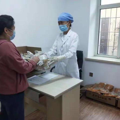 香坊区中医医院为居家隔离人员免费发放中药代茶饮