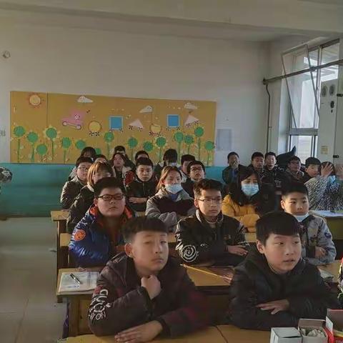 【胡指挥小学18期】冰雪知识宣传主题班会