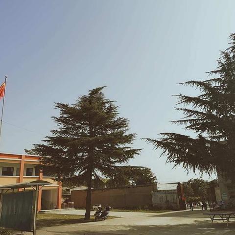 “不负韶华守初心 砥砺前行赢未来”——钧台办八里营小学辞旧迎新庆元旦
