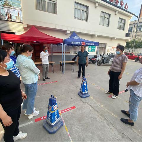 暖泉社区5月6日全民核酸检测掠影