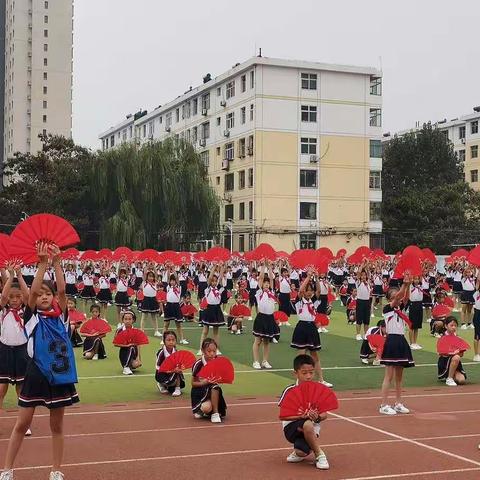 彰显青春风采 争做阳光少年——23中小学部大课间操纪实