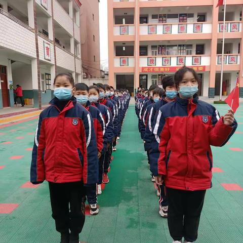走进少年宫，体验科技魅力——五六班科技馆之行
