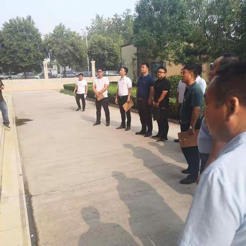 七月十九日文峰区组织部协中华路街道领导莅临郑家村村委进行党建观摩