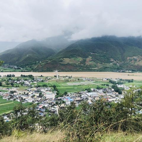 格兰村开展庆祝建党100周年系列活动