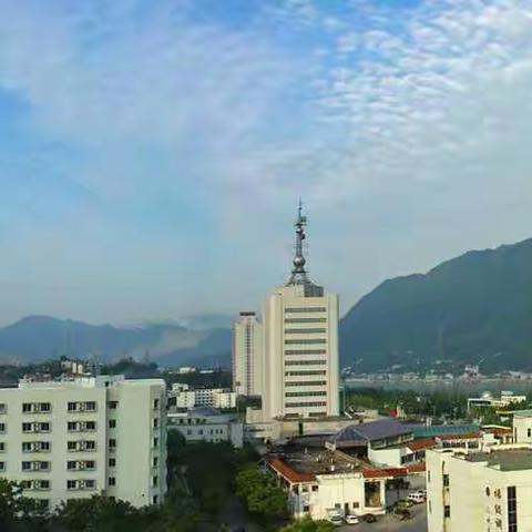 《2. 天虹 2005—三峡啊，三峡，我要给你留个影》