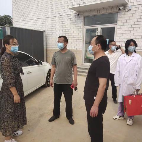 假期“不打烊”  我们在岗  你们放心