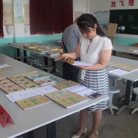 延陵小学迎接乡中心校常规检查