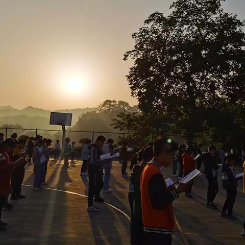 汉中市南郑区湘水镇初级中学五一劳动节疫情防控安全告家长书