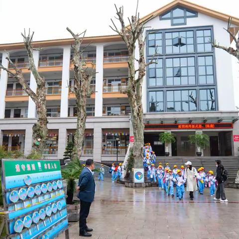 方城一二年级春季研学温峤古街文化之旅