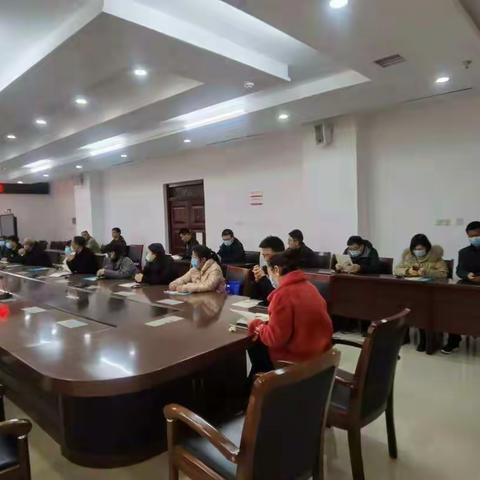 建行西平支行召开普惠金融银企座谈会