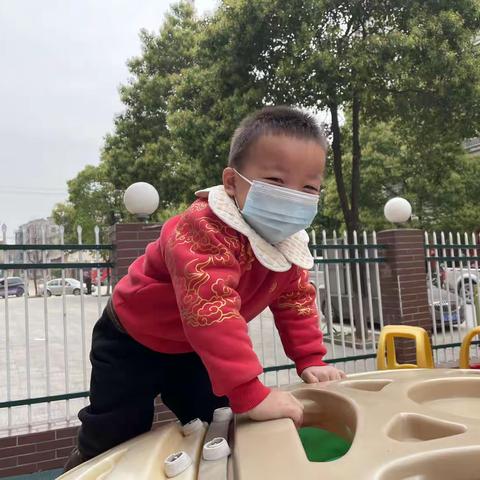 湖景广场幼儿园三月第四周—小中班