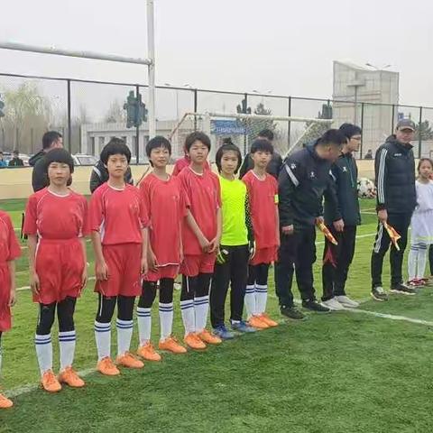 宁城县少年儿童体育学校女子足球队在“县长杯”足球赛中创佳绩