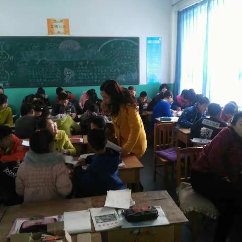 旧城仙庄小学开展数学教研活动