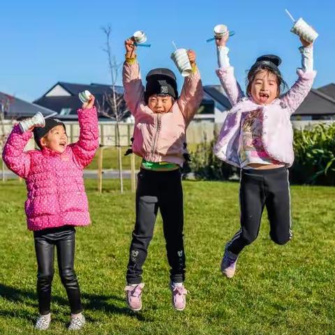 假日里我们多么愉快