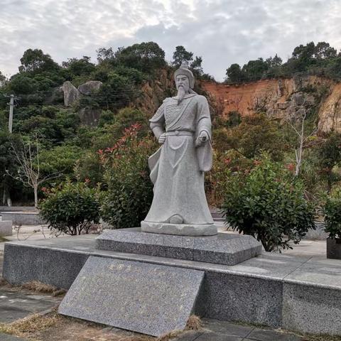 不用出远门，国庆假期就到墨城嬉戏，靓丽风景独好！