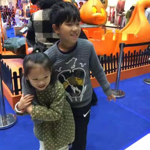 恰同学少年，风华正茂              ——赠曾经热血的我们