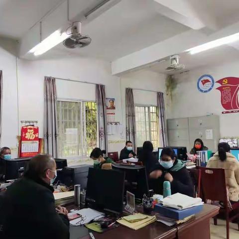 安全教育日，我们在行动——藤县同心镇平顶小学