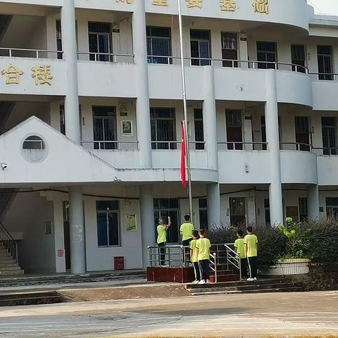 兴安县界首镇初级中学2021年秋季学期开学典礼暨法制知识进校园