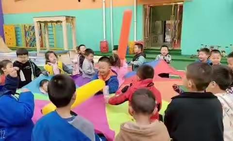 金缨二幼每周美篇——“开心的一周”