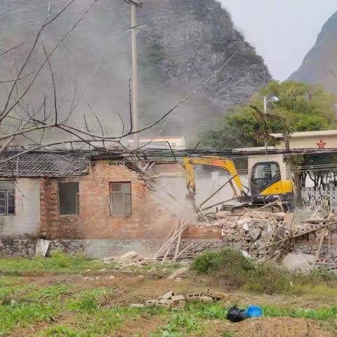 拆老旧建筑 保土地征收