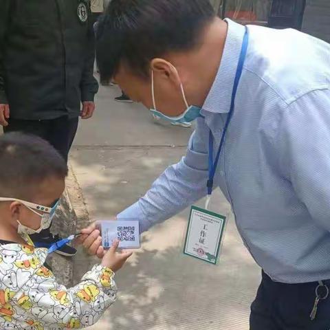 市管控专班对中心城区疫情防控社会管控情况进行督导