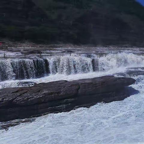 百年华诞，盛世华章