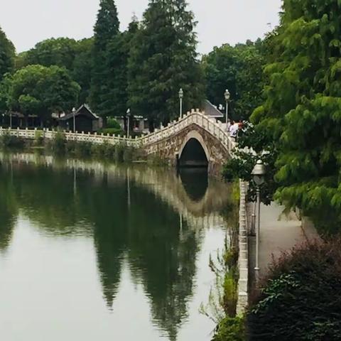 和同事们来到了竺山湖小镇度假酒店三日游！