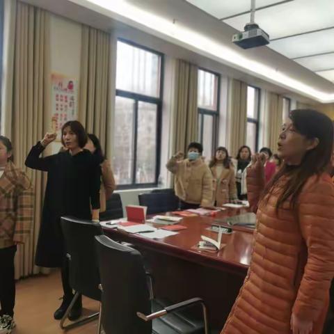 争做新时代合格党员，服务融入打造“五个中心”、建设现代化大武汉
