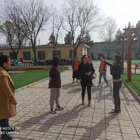 走在学习的路上—第五幼儿园教师赴第四幼儿园参观学习