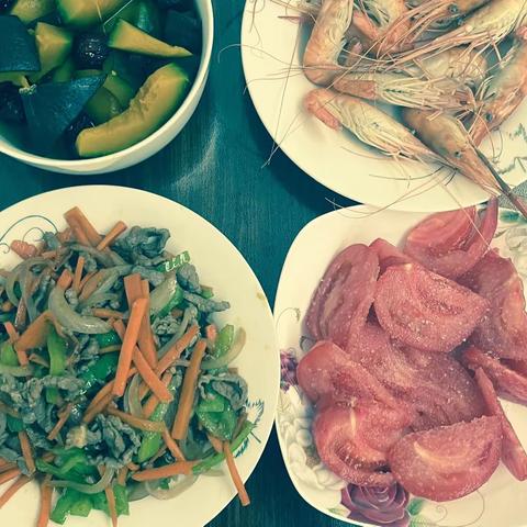 劳动，与快乐同行