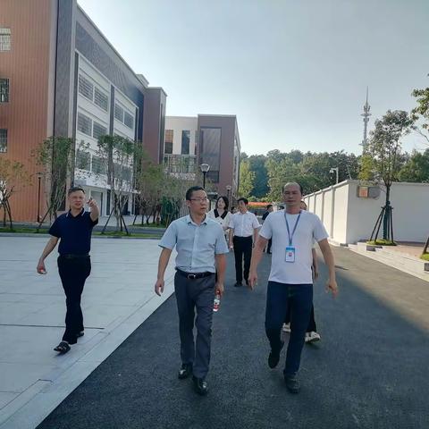 调研促发展，领导视察暖心怀——省领导莅临阳光学校视察工作