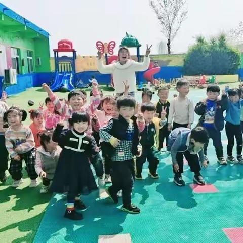 三好幼儿园《中一班》可爱的孩子们