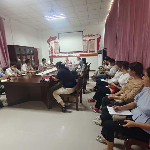 脚踏实地立足常规 研修学习促进成长━━记2021年秋季中学物理教研工作会议活动