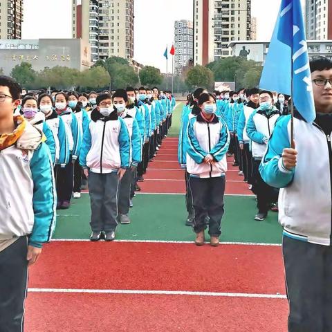 千帆竞发齐奋进，榜样励志勇争先