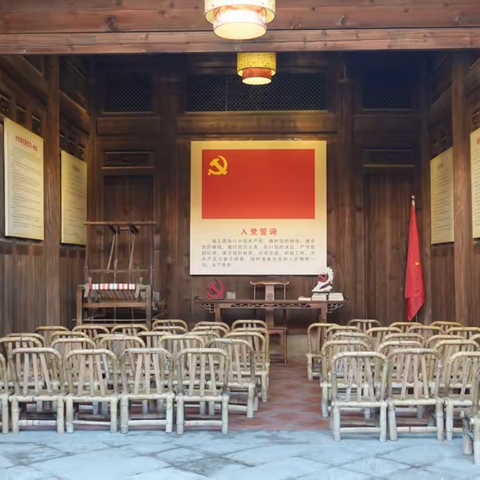 【正篇·一】寻访红色足迹，承继百年精神，争做青年红色火炬手——晋江红色粮仓调研活动