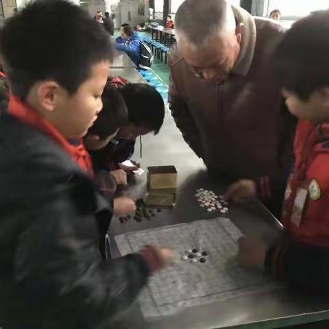 “棋”乐无穷——五子棋社团