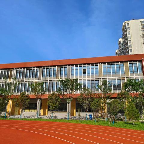 凝聚教育合力 共促学生成长——济宁市洸河路小学北校区召开学生家长会