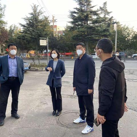 城市按下“暂停键”  环卫坚守“进行时”