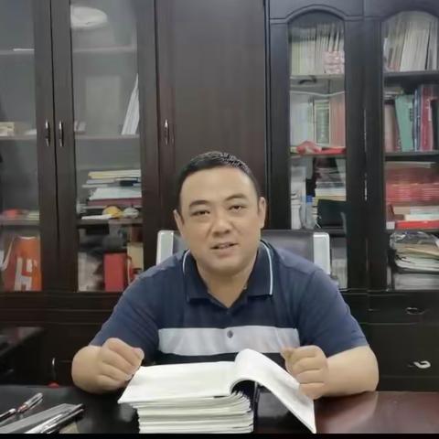 西安市第八中学“名校+”教育联合体初2021级“5+2”语文大阅读实录