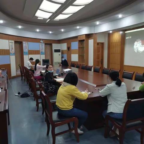 中共船山英文学校综合党支部5月主题党日活动