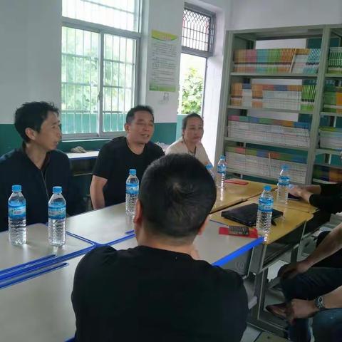 情系家乡，爱心捐赠——记爱心人士对仙湖小学的六一捐赠活动