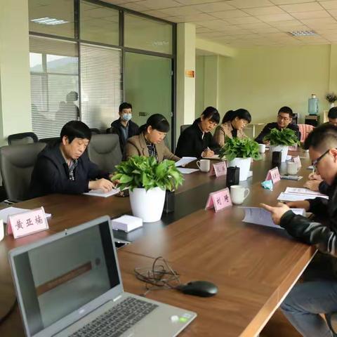 济南市民政局党组成员、副局长、市社会组织管理局局长张鲁宁一行到市中区调研指导