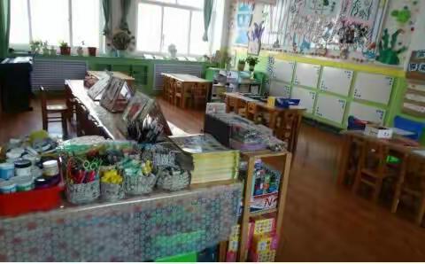 小空间，大展台!――记通渭县幼儿园主题墙区域活动展示