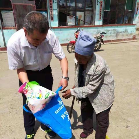 怀安县职教中心开展暖心走访活动