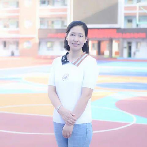 凝心聚力，向光而行