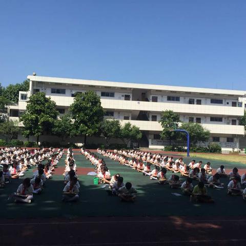 童心绘祖国，共祝祖国好------西门小学开展“我和我的祖国”迎六一系列活动之一