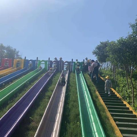 壹加壹香苑东园幼儿园森林教育基地新生体验活动精彩回顾