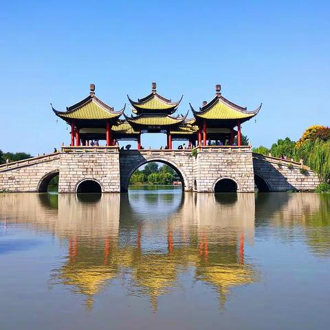 漫步夫子庙，金秋下扬州